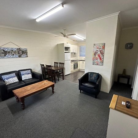 The Silver Bream Motel & Self Contained Units Mallacoota Ngoại thất bức ảnh