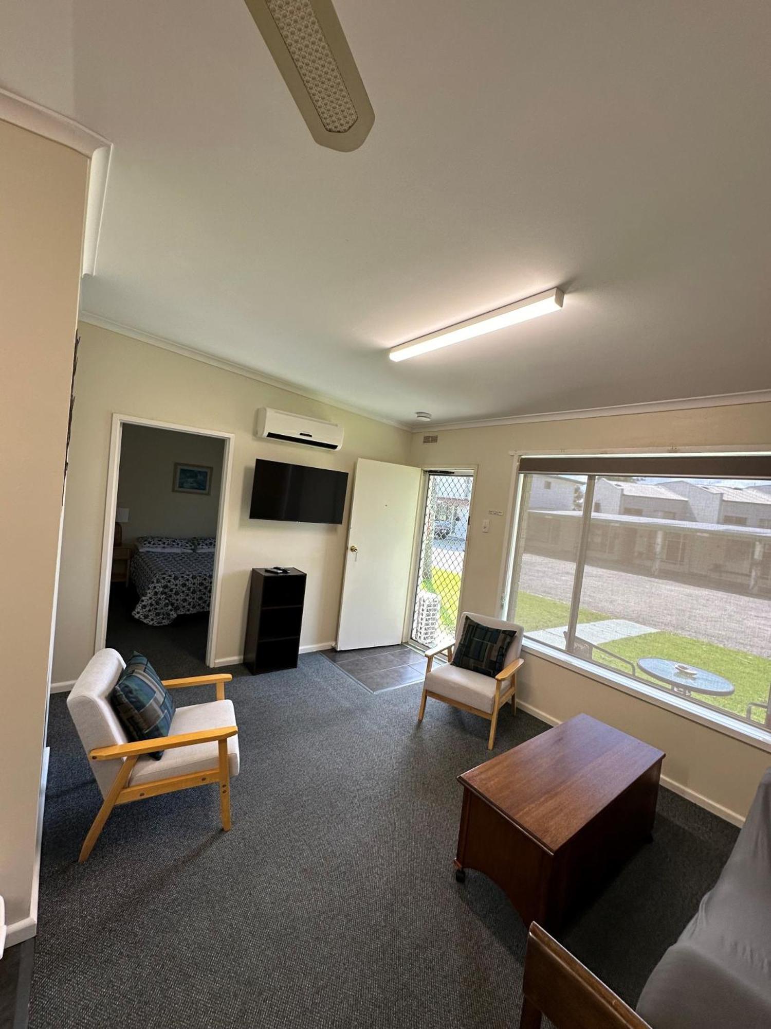 The Silver Bream Motel & Self Contained Units Mallacoota Ngoại thất bức ảnh