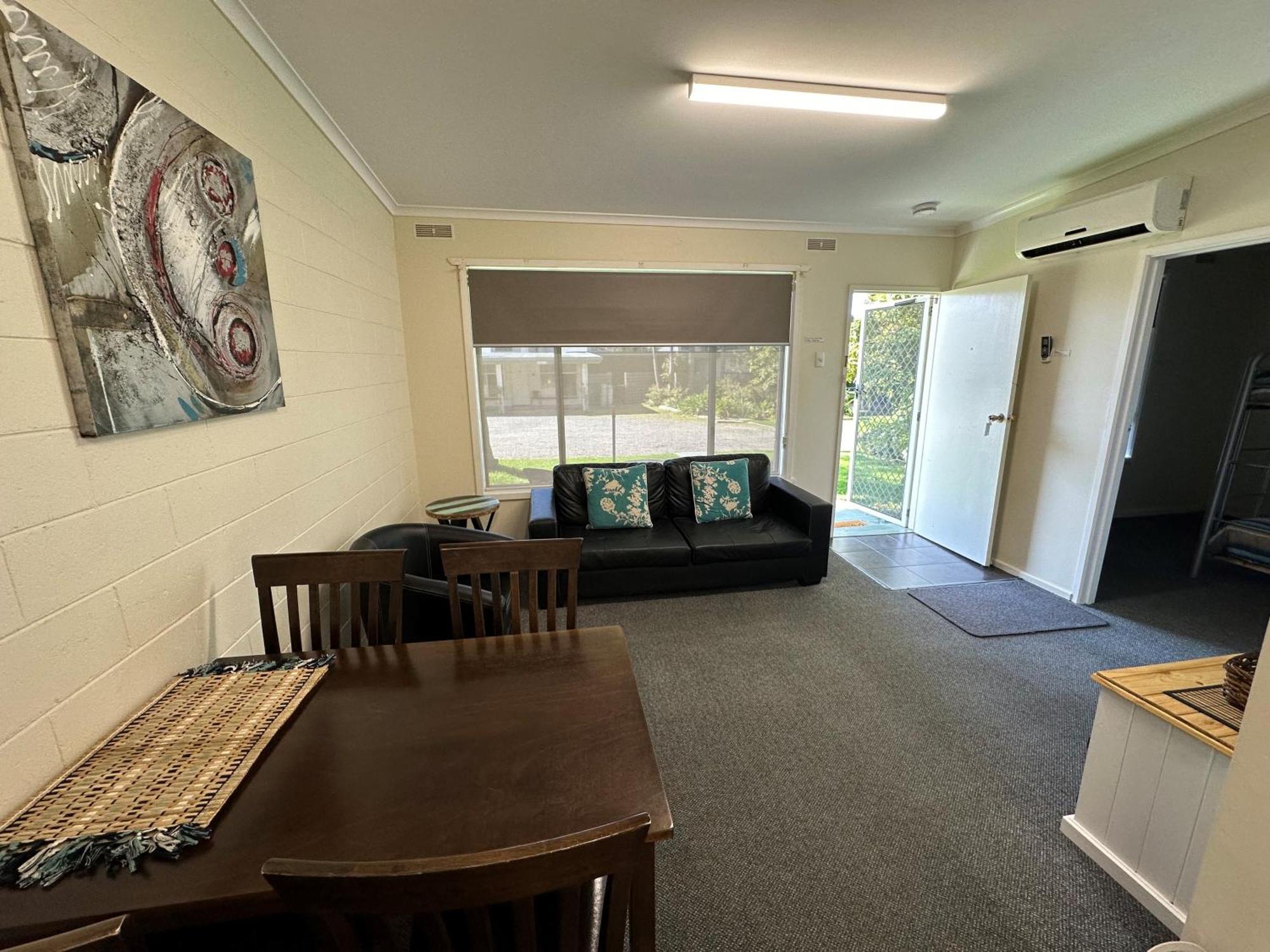 The Silver Bream Motel & Self Contained Units Mallacoota Ngoại thất bức ảnh